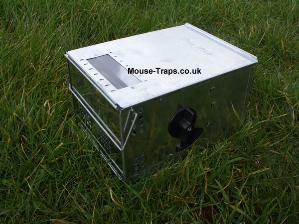 http://www.mouse-traps.co.uk/Mouse-Traps-images/wind-up-mouse-trap.jpg